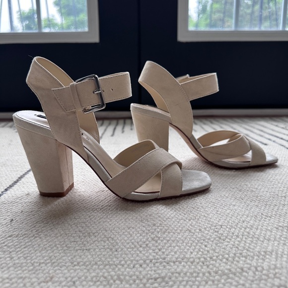 Zara creamy heels perfect for summer! - Picture 6 of 6